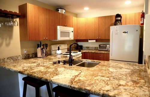 Kihei Condo | Beautiful 2 bedroom, 2 bath Condo in Maui Hawaii! Maui Kamaole C204. South Kihei