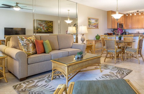 Kihei Condo | BEAUTIFUL OCEAN & GARDEN VIEWS-REMODELED-AC THROUGHOUT-METICULOUS CLEANING