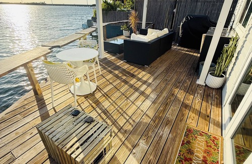 Bay Point Apartment | Beautiful Waterfront Studio- Dock your boat here! - 15 mi to Key West.