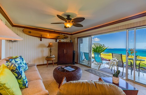 Princeville Condo | Beautifully upgraded & air conditioned Pali Ke Kua 102 - Bali Hai ocean views