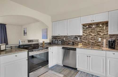 Northeast Colorado Springs House | Bella Montagne Safe and Centrally located Charming Home Close to AF Great Area.