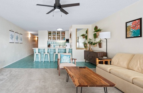 Historic Kailua Village Condo | Big Island Kalanikai 307 1 Bedroom Condo