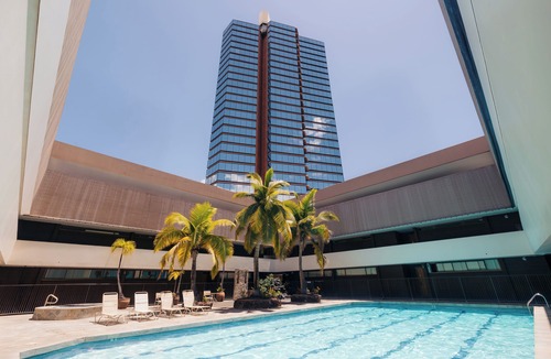 Downtown Honolulu Apartment | Bishop Suites At The Executive Centre