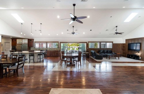 Hauula Villa | Breathtaking Villa with Swimming Pool and Fantastic Sights in Hauula, Hawaii