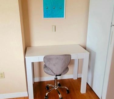 Southgate House | Bright, cozy studio in the middle of Sarasota