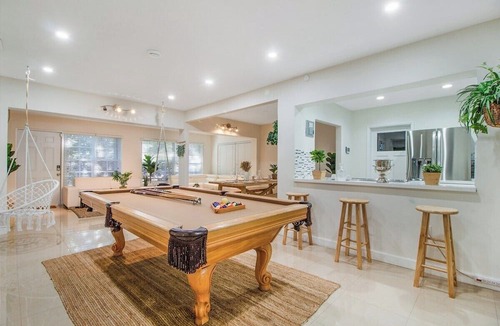 Parkside Villa | Casa aloha | tropical pool | beach 9 mins | games