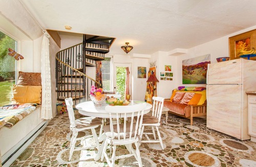 Leicester House | Celebrate Summer in a Romantic Fairytale Country Cottage with Views and Falls!