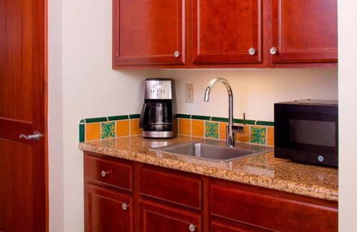 Ko Olina Villa | Charming 2-bedroom villa with WiFi, AC in wonderful Kapolei