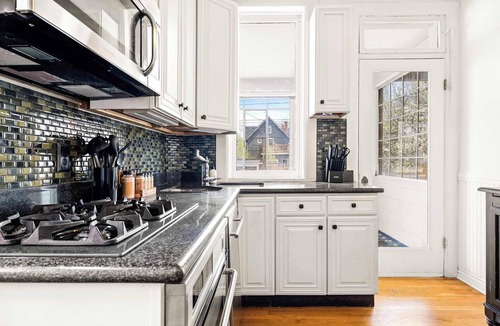 Cheesman Park House | Chic Victorian Manor | Sleeps 12 | Congress Park
