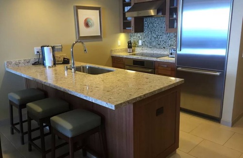 Lahaina Condo | Christmas on Maui! Available Dec. 20-December 27