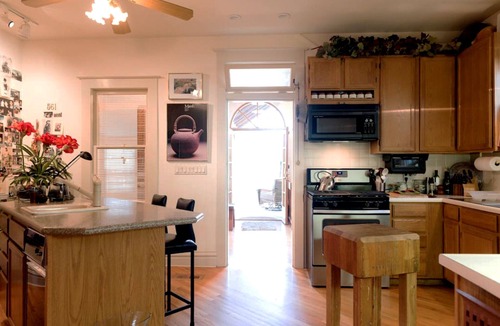 Lower Arapahoe House | CLASSIC BOULDER VICTORIAN artist's home, ideal location a short walk to downtown
