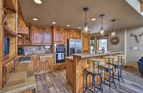 Fraser House | Colorado Escape w/Mtn Views! 3 Mi to Winter Park