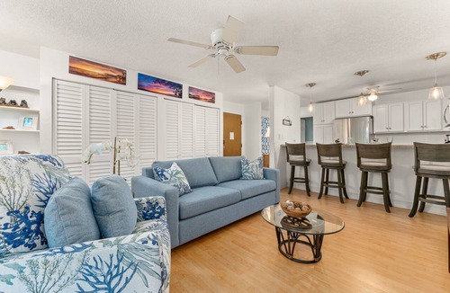 Kihei Condo | Comfort of home, ground floor with in unit laundry