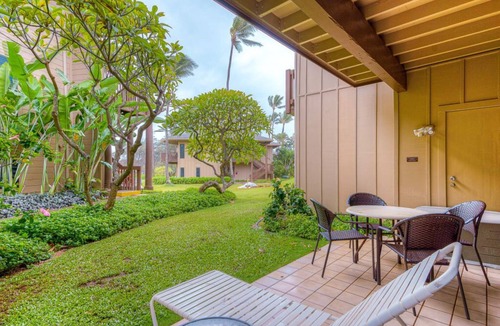 Lihue Condo | Comfy Ground Floor Condo w/Lanai, Updated Kitchen, Flat Screen, WiFi–Kaha Lani 116