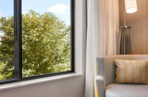 Normal Hotel | Courtyard Bloomington Normal