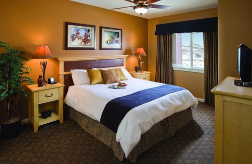 Steamboat Springs Hotel | Cozy 1-bedroom in WorldMark Resort located at the base of Steamboat Mountain!