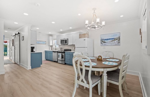 Ocean City Beach House | Cozy Coastal Cottage #197 Remodeled, dog friendly, ping-pong, tiki bar!