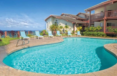 Princeville Condo | CW Shearwater Resort 3BR/3BA King Balcony Studio