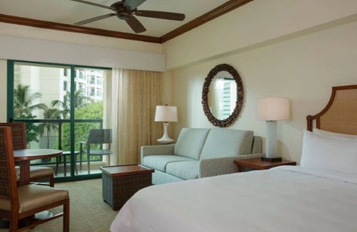 Ko Olina Resort | Deluxe Ocean View Studio Marriott Ko Olina Beach Club! 6/25/2027 - 7/2/2027.