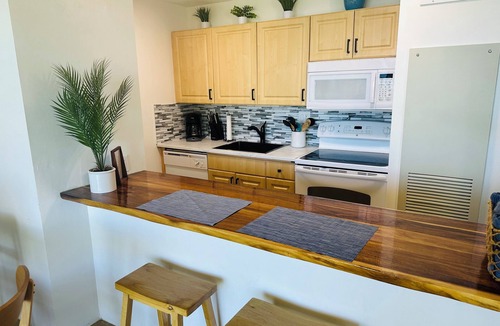 Kihei Condo | DIRECT BEACHFRONT Condo at Sugar Beach Resort