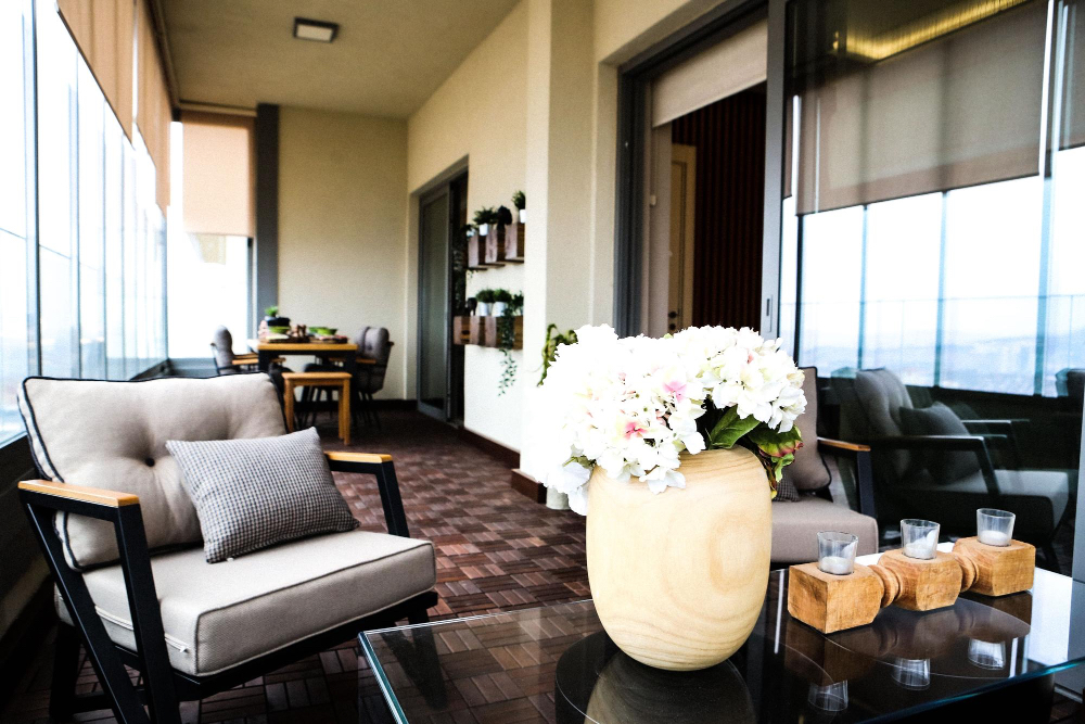 Honomu House | Discounted! Family getaway with Wide Ocean/Mountain Views and Private Waterfall!