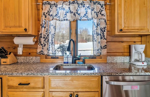 Lake Ariel Cabin | Dreamy Lakeview Log Cabin in Lake Ariel w/Hot Tub, Game Room & Fire Pit