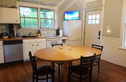 Gowen City House | Enjoy our large Victorian farmhouse ride the AOAA or visit knoebels minutes away