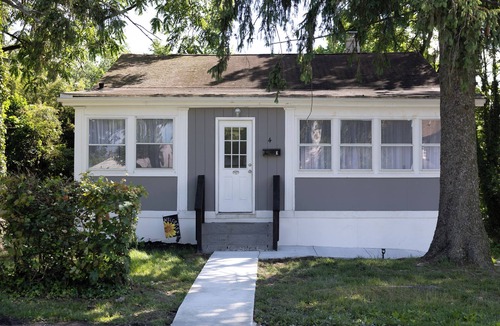 Edgemoor House | Entire Private Wilmington Home | Sleeps 6 | 2 Baths & Parking