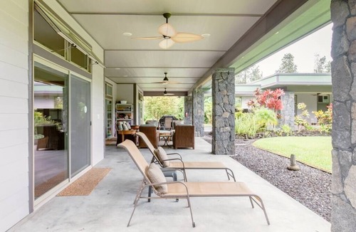 Keaau House | Estate on Tropical Acre - Harmony in Paradise