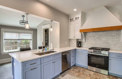 West Chester House | Explore Dtwn & WCU! Walkable West Chester Getaway