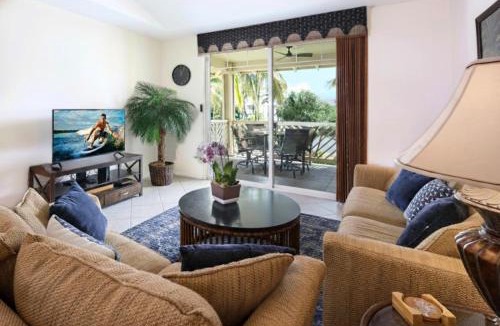 Waikoloa Apartment | Fairway Villas Waikoloa 2 BR Sleeps 6 Villas Perfect for Golfers Complimentary Car with 6 Nights FVW-L32 by KBM