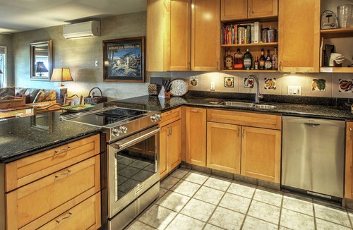 Kahana Condo | Fall for Savings $285n 8/15-11/20 Remodeled! KSD7 - Sullivan