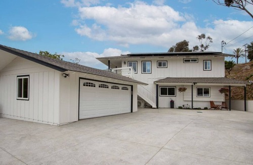 Fallbrook House | Fallbrook's Finest Hideaway House - Pool, Game Rm