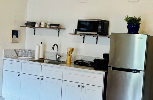 Hilo Apartment | Fantastic condo in Hilo perfect for your island getaway