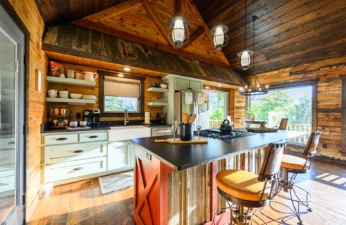 Ringold Cabin | Fireplaces, hot tub, romantic cabin perfect for a honeymoon or a getaway for two