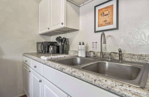 Colorado Springs House | Game Parlour! Downtown Workspace BBQ Fire Pit