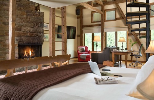 Fogelsville Hotel | Glasbern - A Historic Hotel Of America