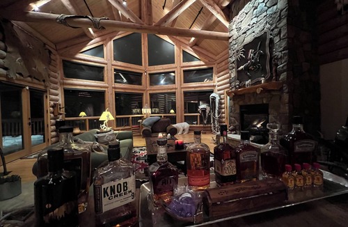 Durango - Purgatory Cabin | Gorgeous Log Cabin estate with hot tub, views, privacy and sauna !