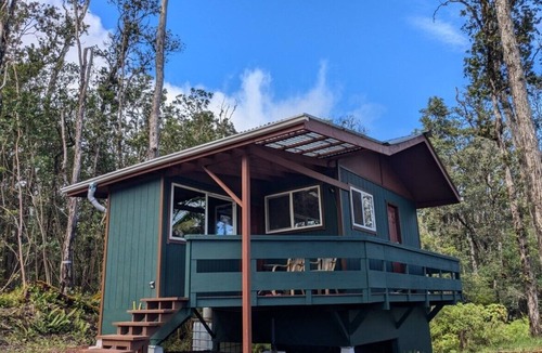 Pahoa Cabin | Gorgeous, Newly Built, Cabin- Off the Grid & 10 Minutes from Black Sand Beaches!