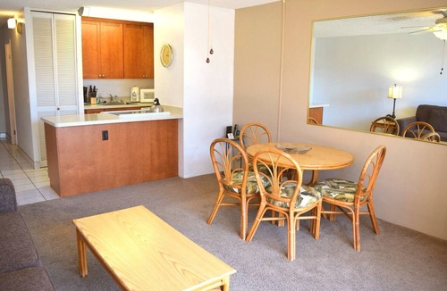 Kihei Condo | Ground Floor, Corner Condo with Convenient Location