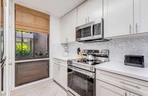 Kihei Condo | Ground W/Kitchen, Washer/Dryer–Kamaole Sands 9105