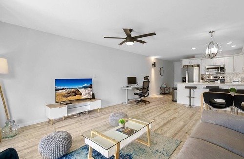 Kihei Condo | Hale Kamaole 108 - AC, Partial Ocean View, Across from Kamaole Beach!