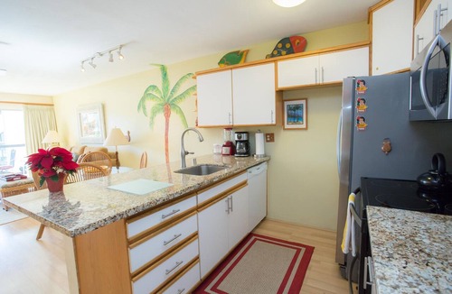 Kihei Condo | Hale Kamaole 209 Second floor condo, easy access to best beach on Maui!