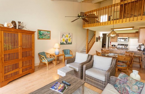 Kihei Condo | Hale Kamaole 222 Second floor condo, easy access to best beach on Maui!