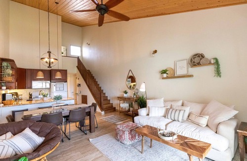 Kihei Condo | Hale Kamaole 311 Third floor condo, easy access to best beach on Maui!