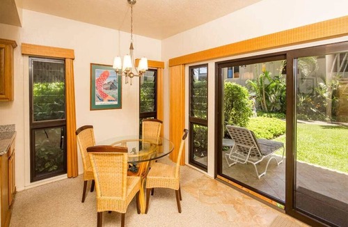 Lihue Condo | Hawaii Style w/Lawn off Lanai, Full Kitchen, WiFi, Ceiling Fans, DVD–Kaha Lani 111