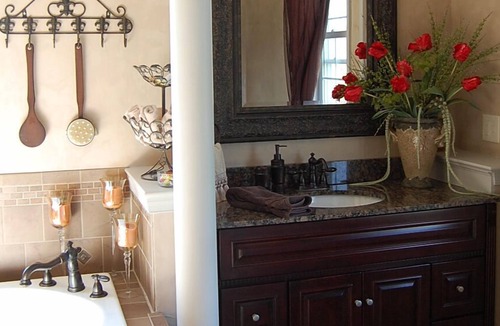 Narvon House | Hill Country Vista - Romantic suite on a tranquil countryside near Amish Country