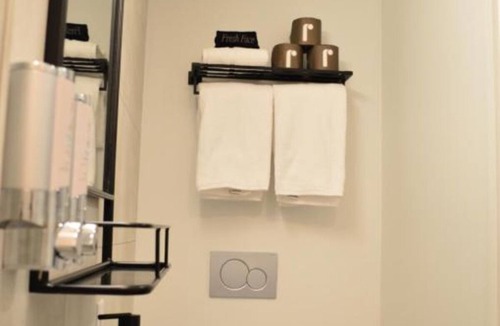 Silverthorne Hotel | Hip Urban Getaway – Boutique Hotel Near Cafés, Nightlife, Shops & Parks