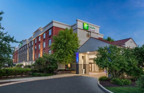 Exton Hotel | Holiday Inn Express Exton - Great Valley by IHG