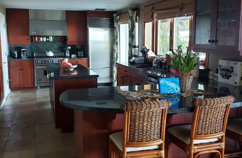 Historic Kailua Village House | Home located on the Beach with a view that’s unbelievable